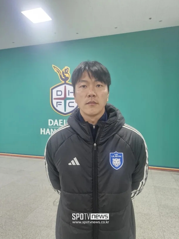  金英權：蔚山和山東泰山比賽取消令我很震驚，隊員們也不知道原因