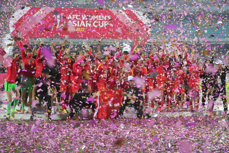  中國女足亞洲杯奪冠三周年！決賽3-2逆轉(zhuǎn)韓國，時隔16年再登頂