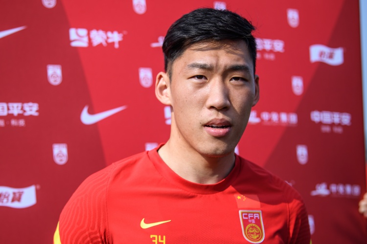  北青體育：朱辰杰是否以“面具人”形象出戰(zhàn)18強(qiáng)賽，仍需多方溝通