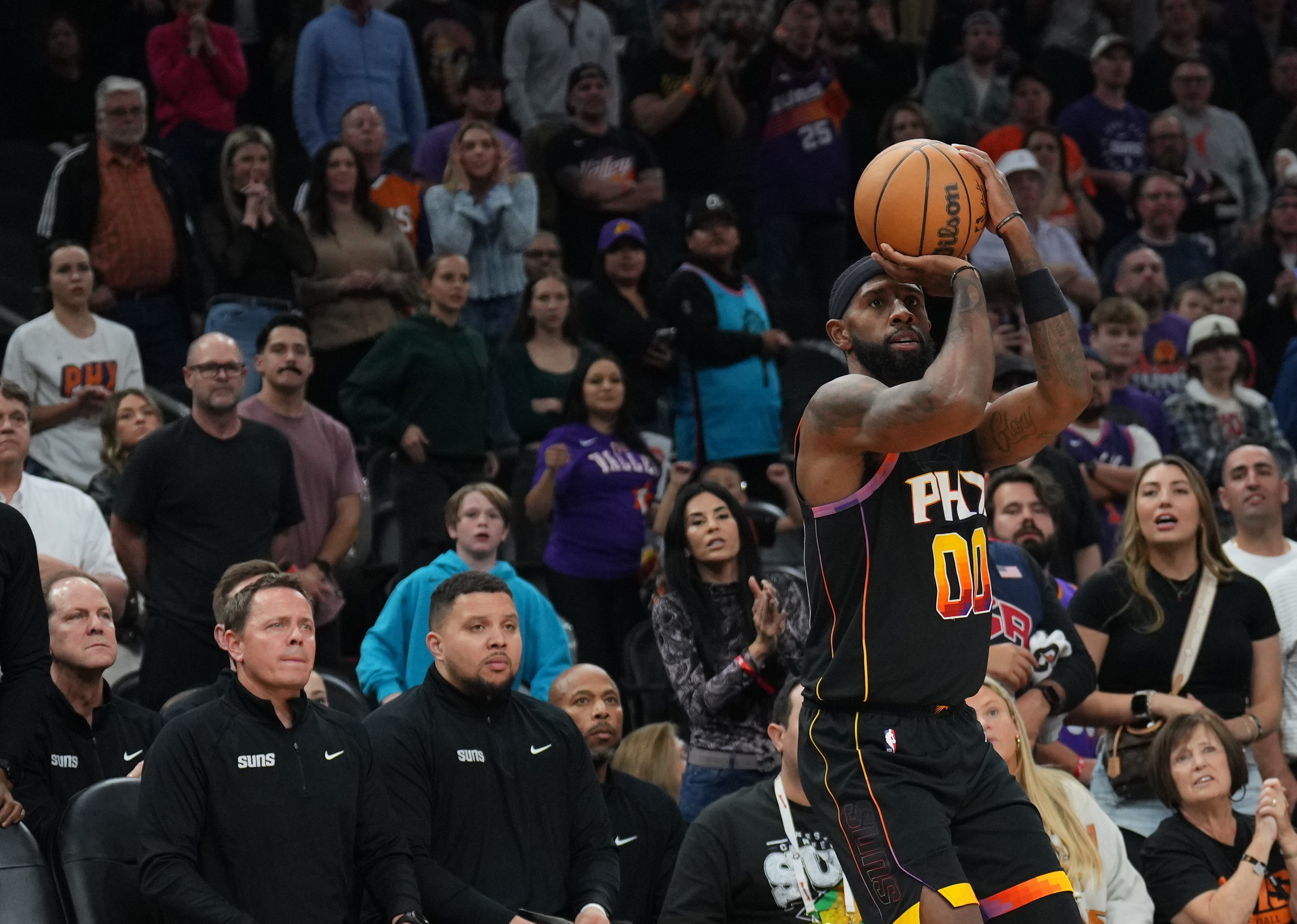  拼盡全力！羅伊斯-奧尼爾16中10空砍生涯新高27分 三分12中6