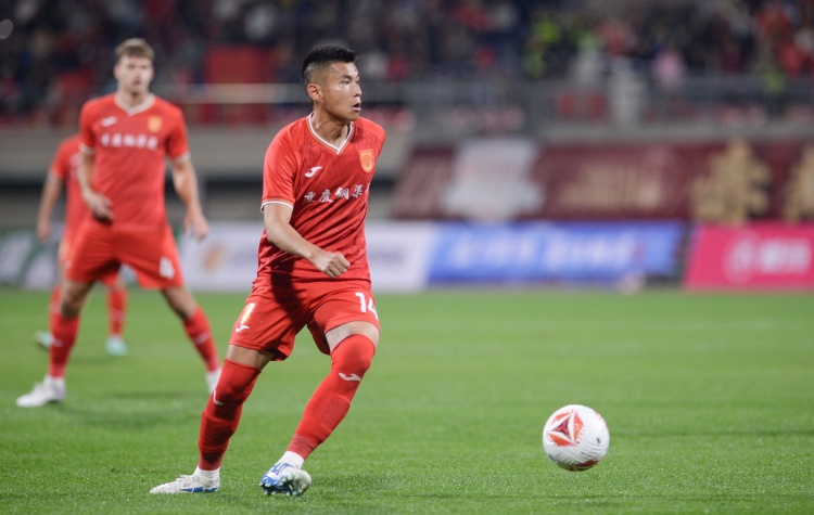  重慶銅梁龍官方：程燁桐傷缺2-3周，黃希揚傷缺1周